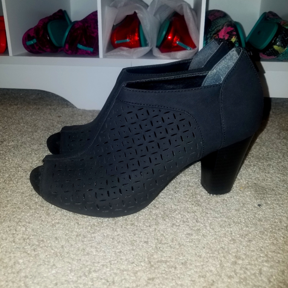 EUC Giani Bernini Open Toe Heels